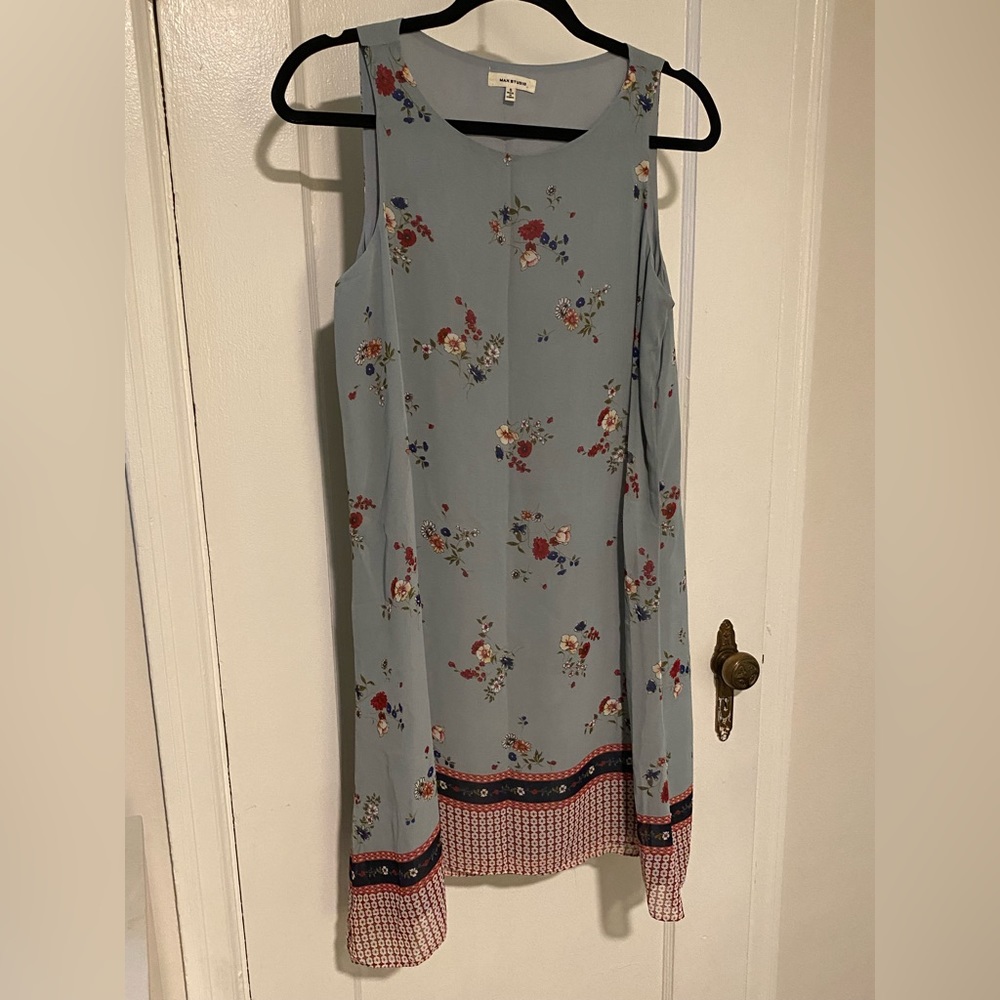 Max Studio scoop neck patterned dress